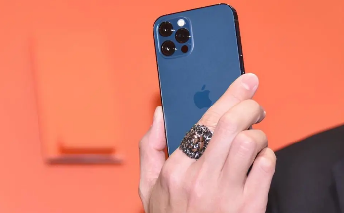 姚安苹果手机维修分享iPhone12系列重启方法教程 